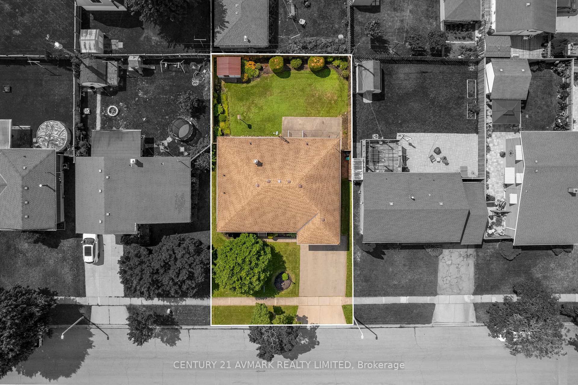 Photo 27 of 54 Classic Avenue, Welland, Lincoln/Crowland — HOMEH