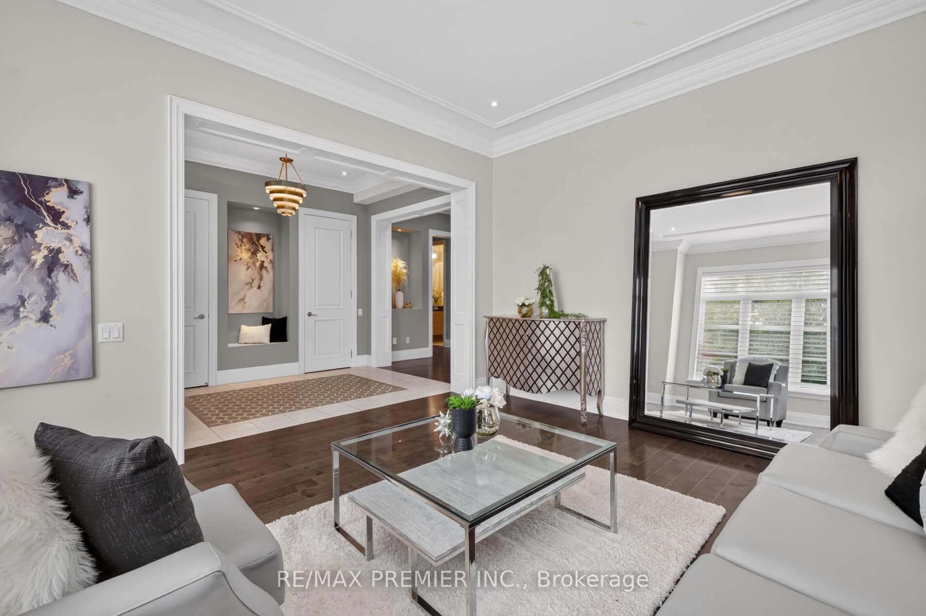 Photo 6 of 31 Sarracini Crescent, Vaughan, Islington Woods — HOMEH