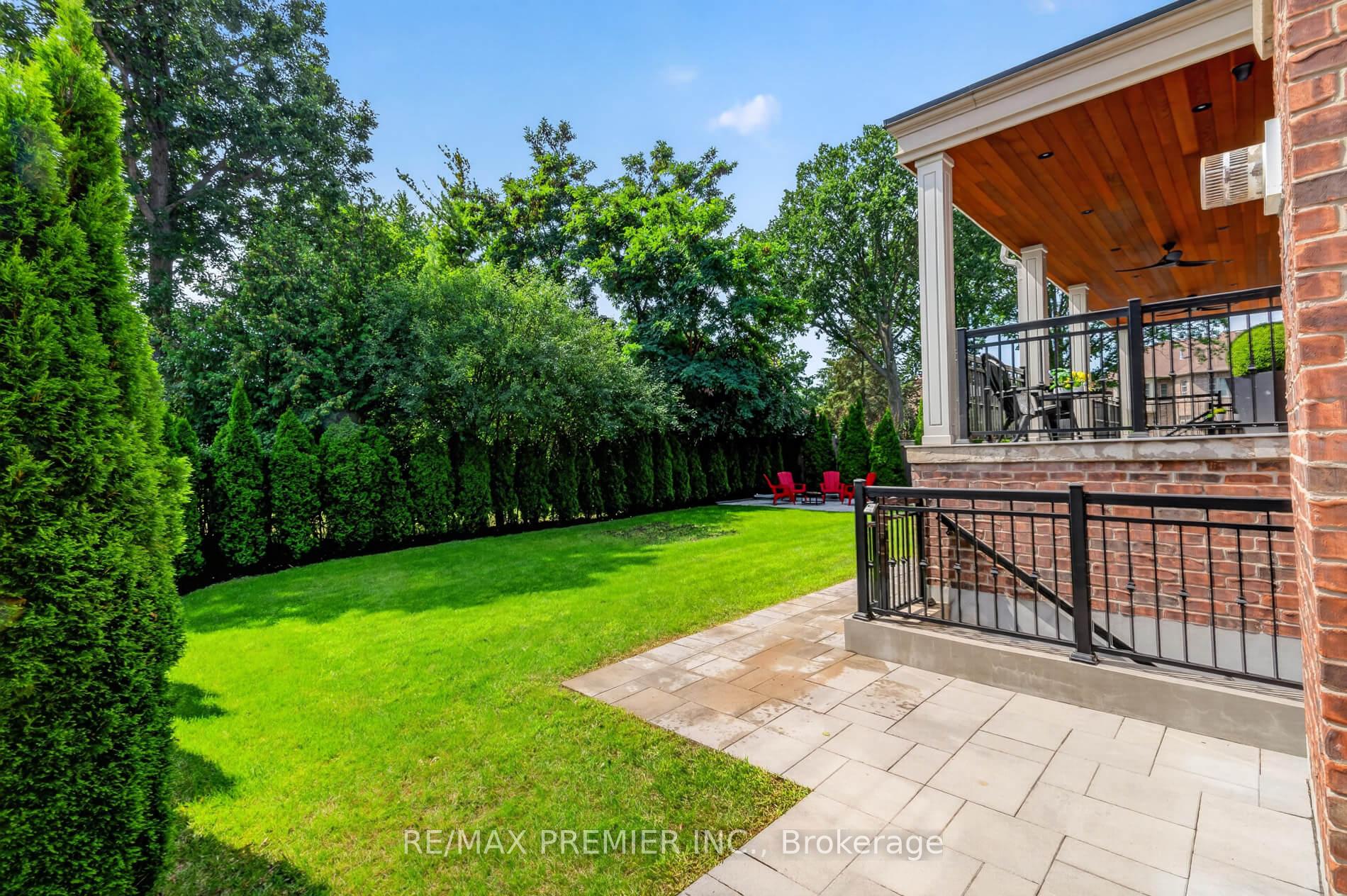 Photo 40 of 31 Sarracini Crescent, Vaughan, Islington Woods — HOMEH