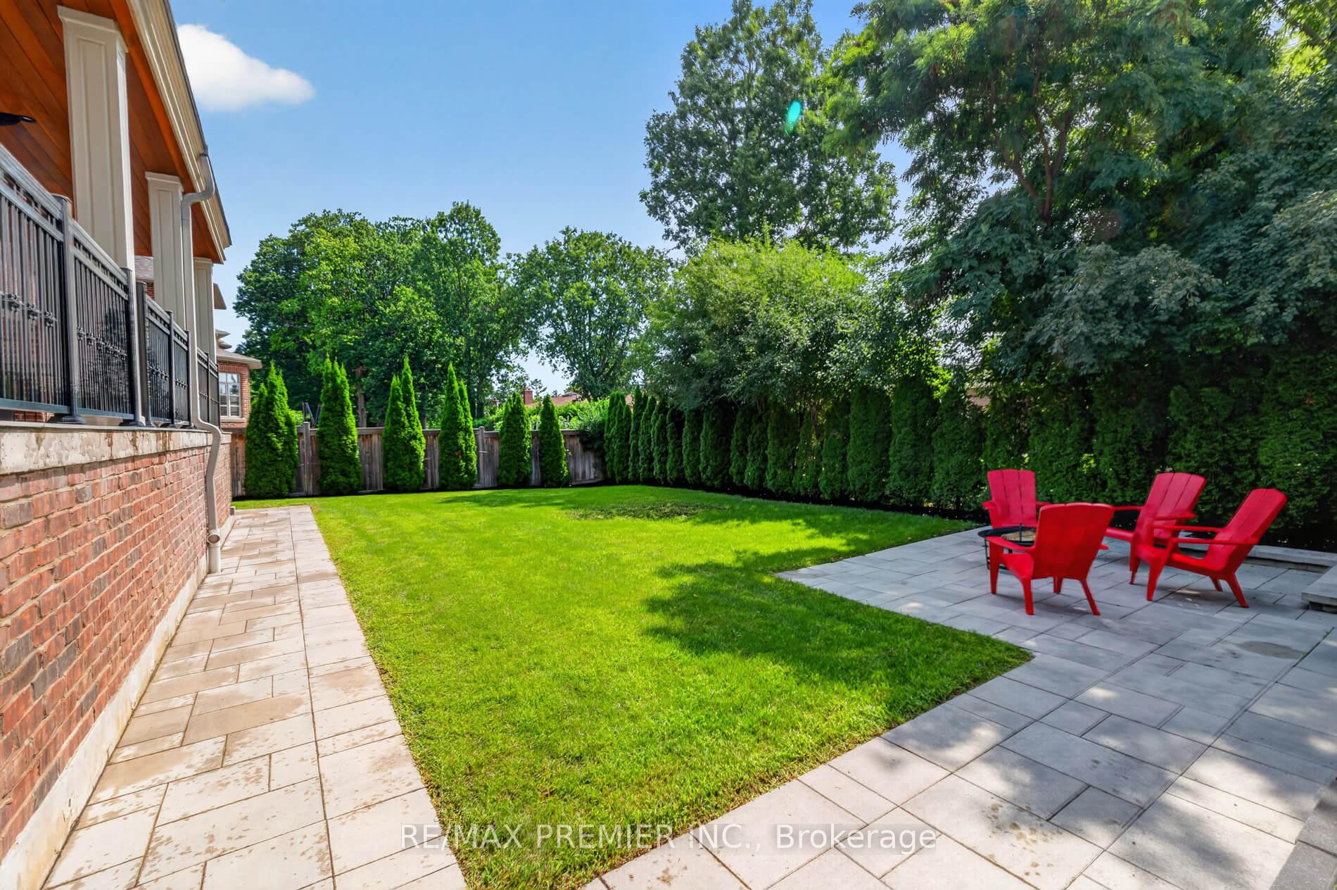 Photo 44 of 31 Sarracini Crescent, Vaughan, Islington Woods — HOMEH