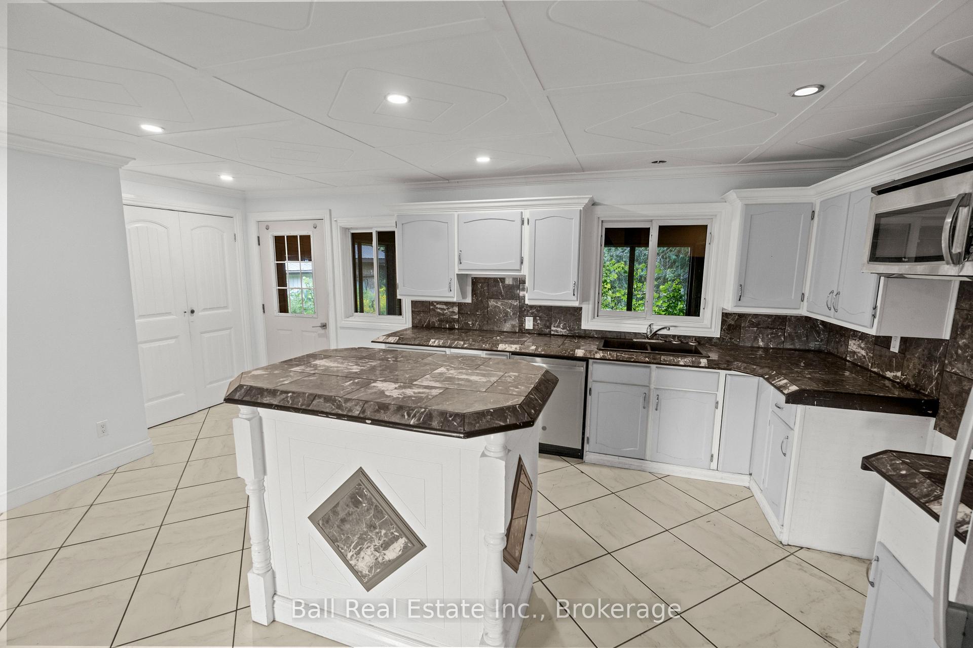 Photo 10 of 2101 County Rd 6, Douro-Dummer — HOMEH