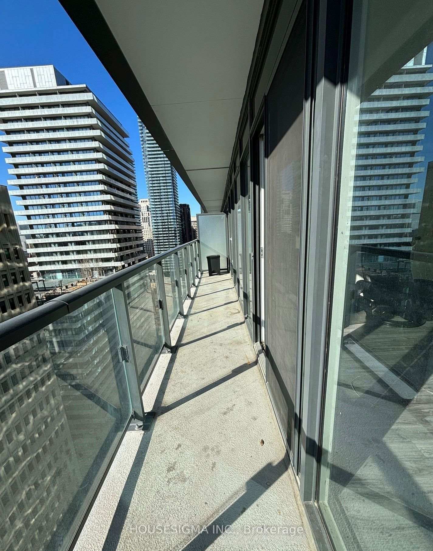 Photo 21 of Unit 2009, 955 Bay Street, Toronto, Bay Street Corridor — HOMEH