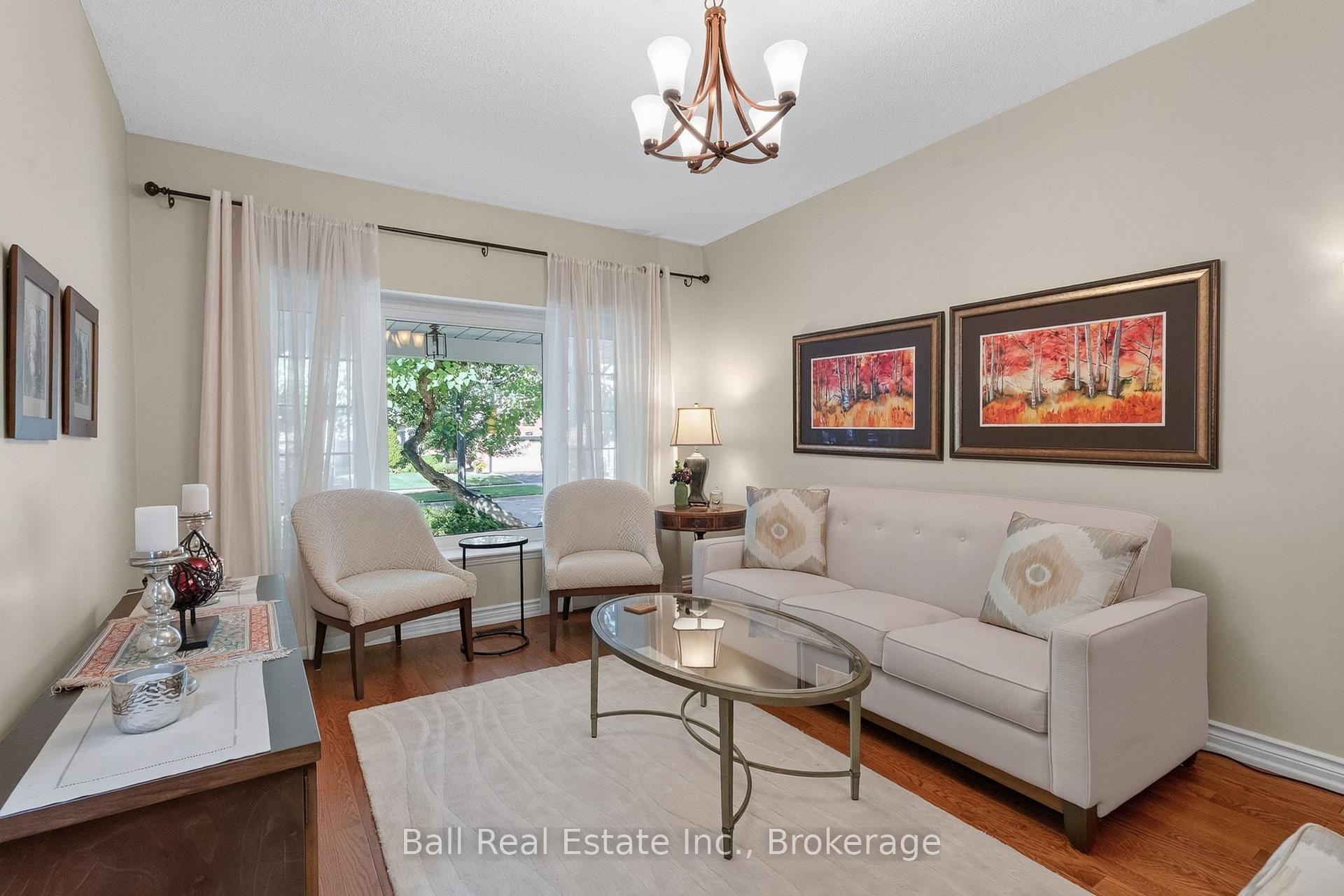 Photo 13 of 1517 Silver Spruce Drive, Pickering, Dunbarton — HOMEH