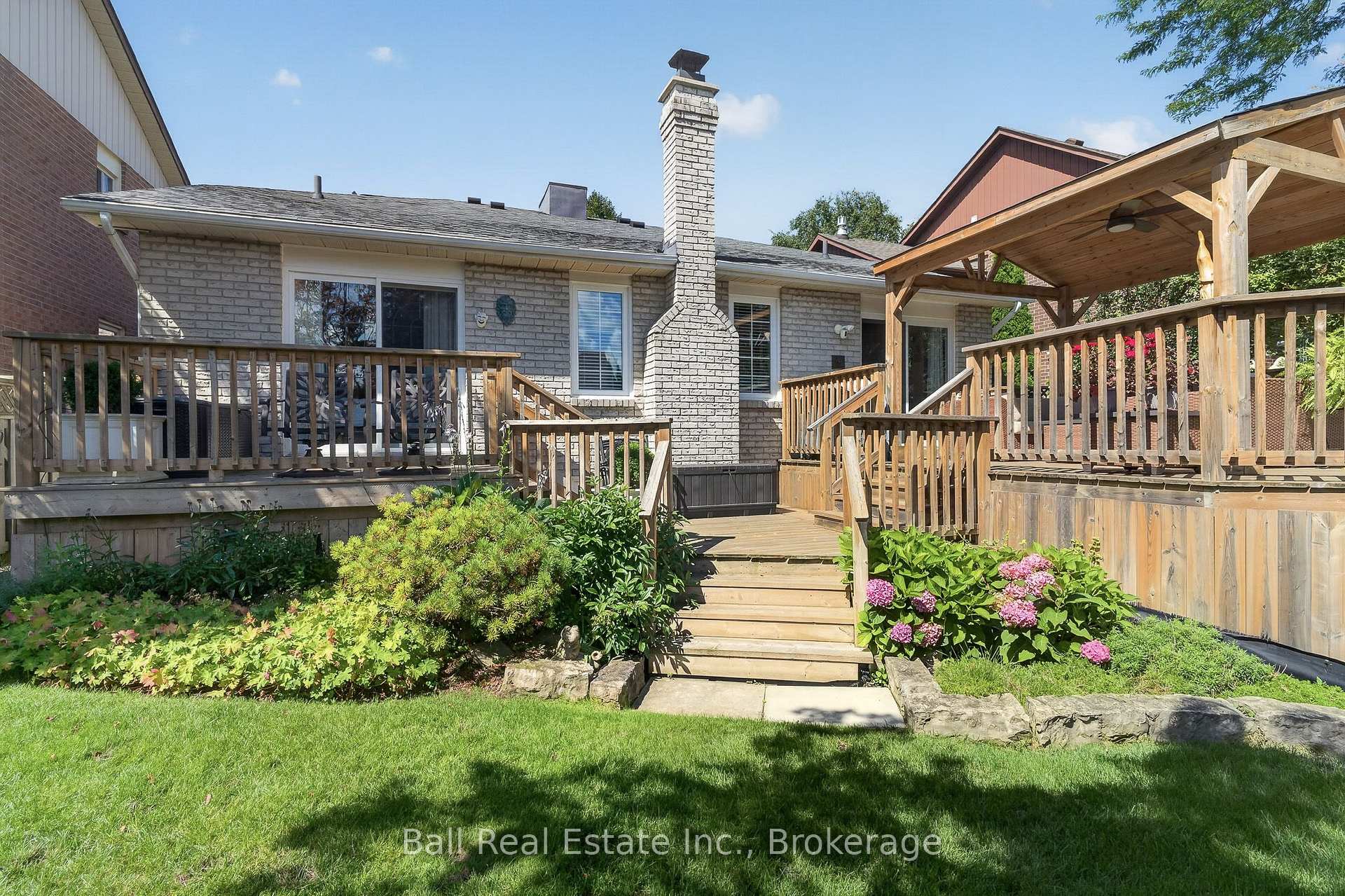 Photo 38 of 1517 Silver Spruce Drive, Pickering, Dunbarton — HOMEH