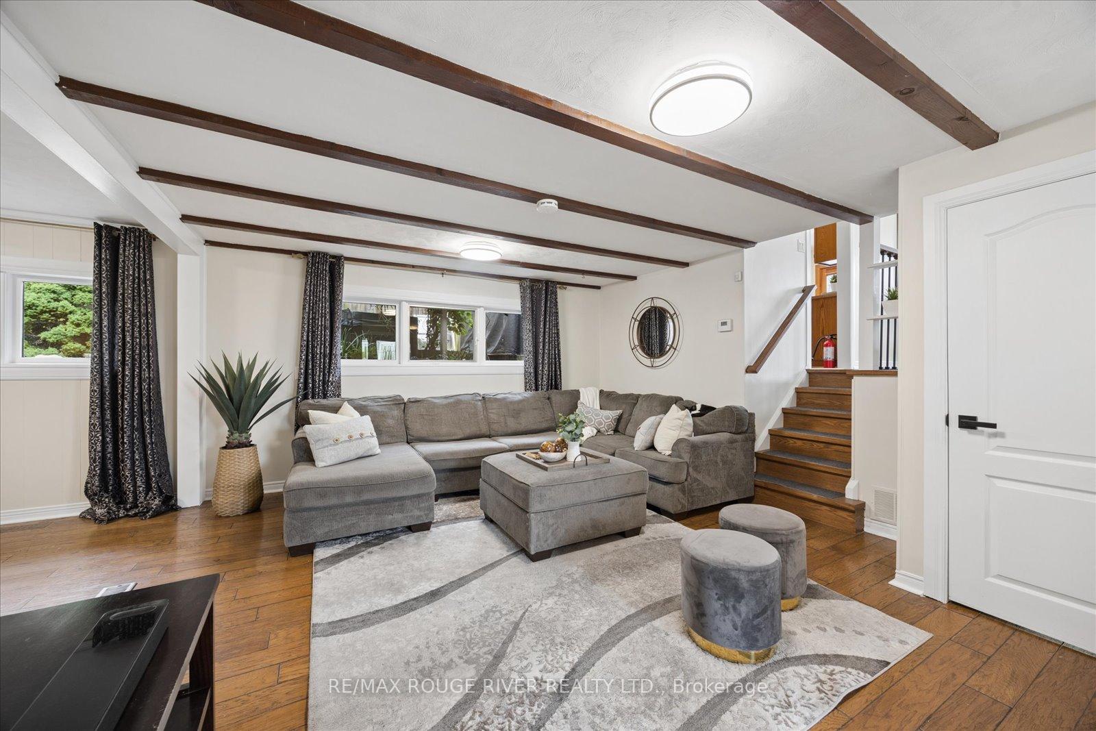 Photo 12 of 881 Swiss Heights Drive, Oshawa, Pinecrest — HOMEH