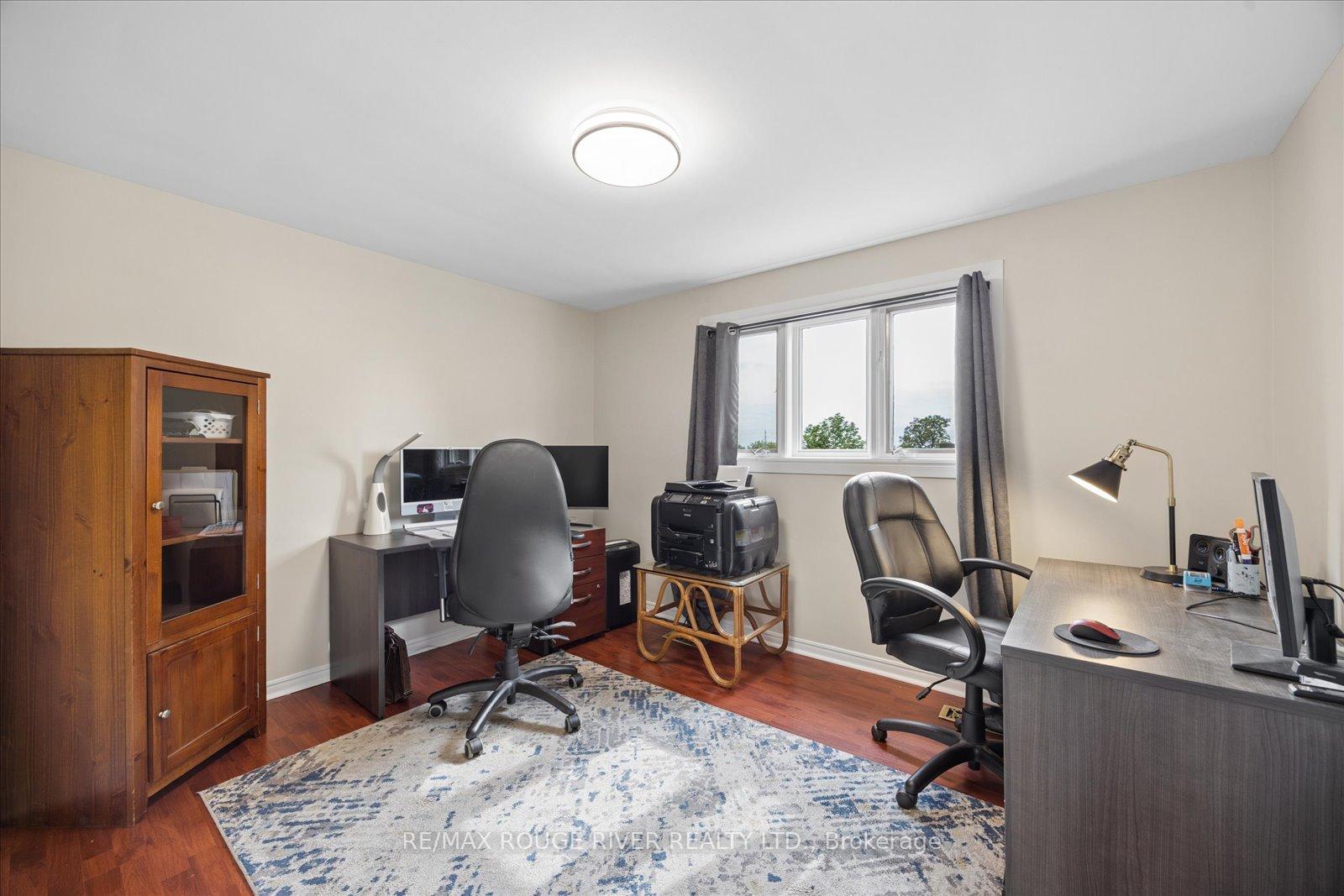 Photo 19 of 881 Swiss Heights Drive, Oshawa, Pinecrest — HOMEH