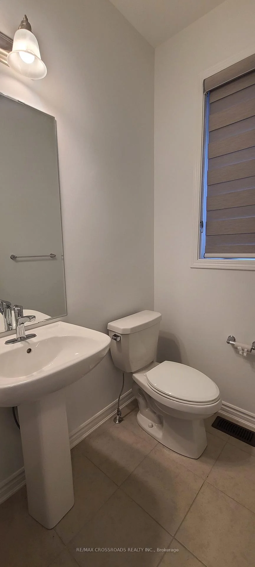 Photo 24 of 2916 Scotch Pine Lane, Pickering, Rural Pickering — HOMEH