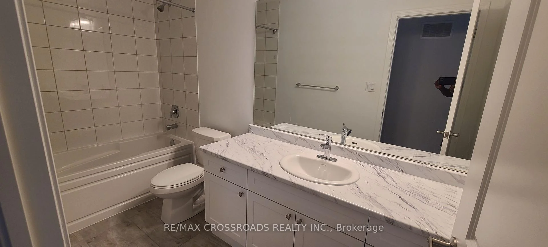 Photo 27 of 2916 Scotch Pine Lane, Pickering, Rural Pickering — HOMEH