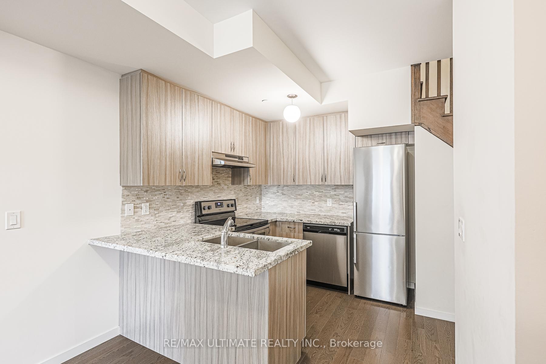 Photo 10 of Unit 109, 600 Alex Gardner Circle, Aurora, Aurora Village — HOMEH