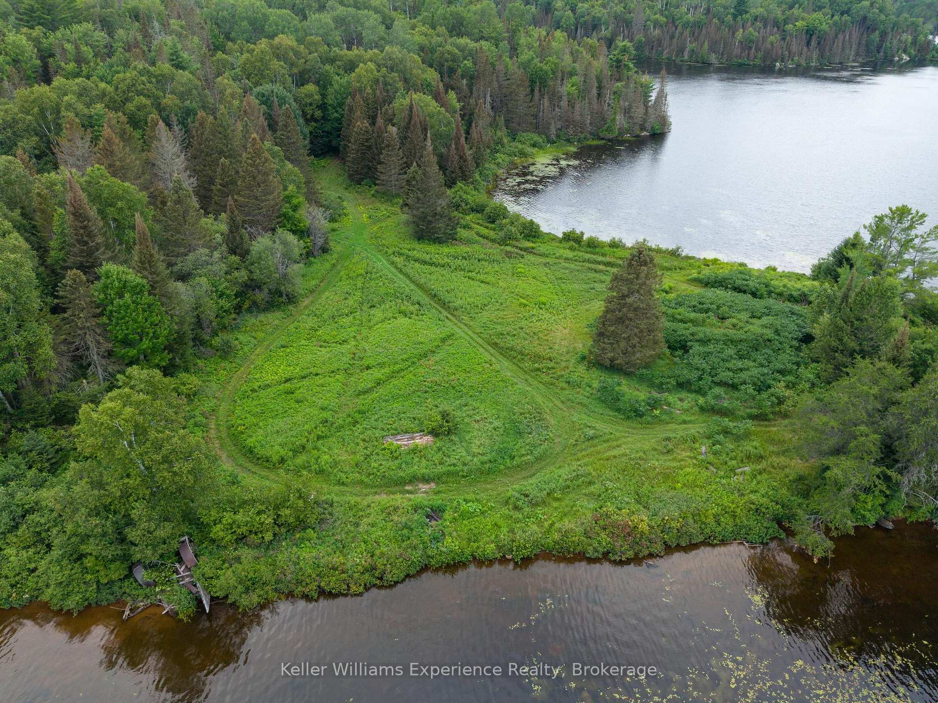 Photo 21 of 9000 Galeairy Lake, South Algonquin — HOMEH