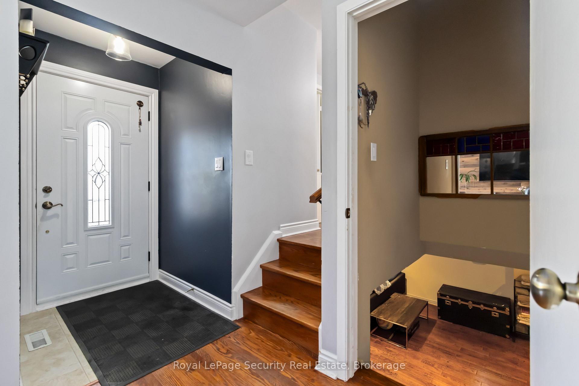Photo 8 of 53 Dunblaine Crescent, Brampton, Southgate — HOMEH
