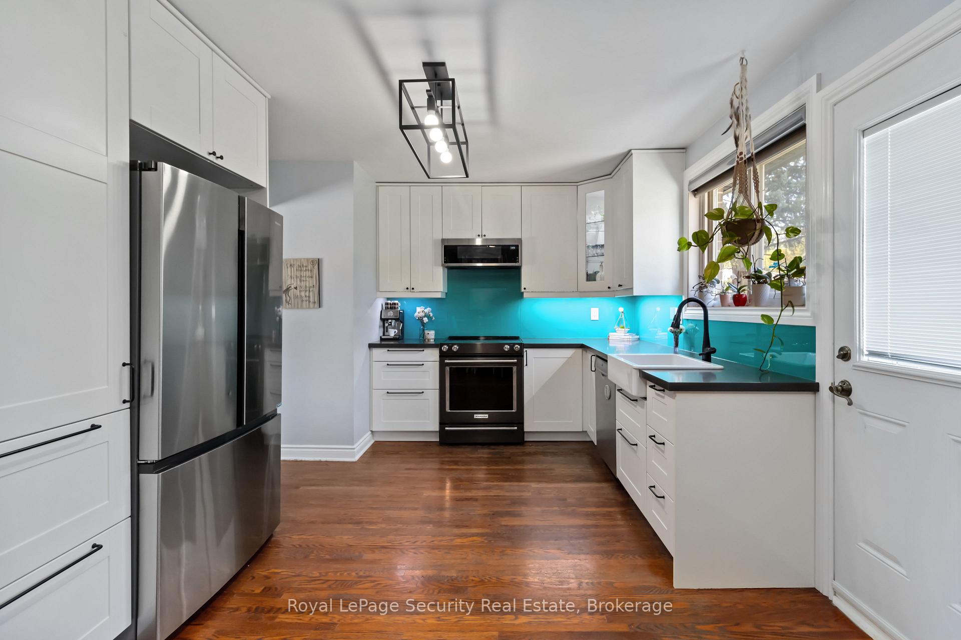 Photo 17 of 53 Dunblaine Crescent, Brampton, Southgate — HOMEH