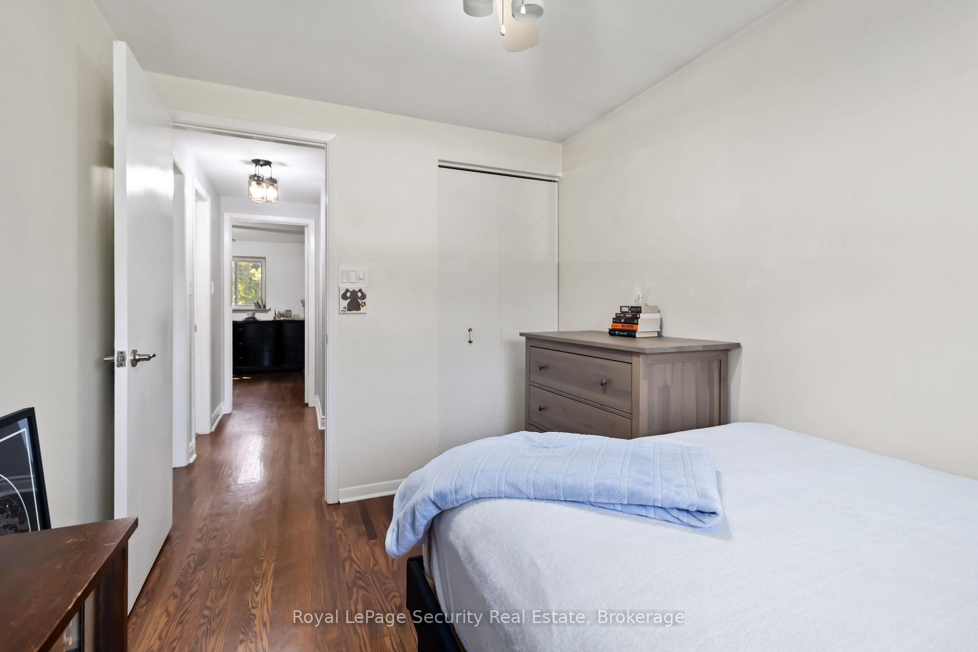 Photo 38 of 53 Dunblaine Crescent, Brampton, Southgate — HOMEH
