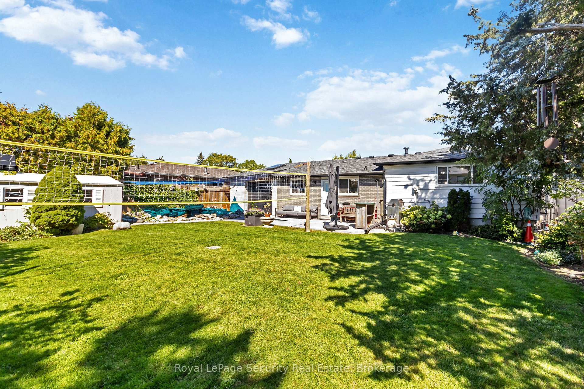 Photo 42 of 53 Dunblaine Crescent, Brampton, Southgate — HOMEH