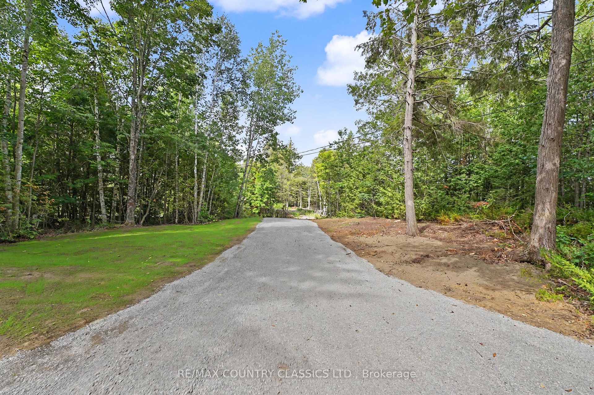 Photo 21 of 203 Evans Drive, North Kawartha — HOMEH