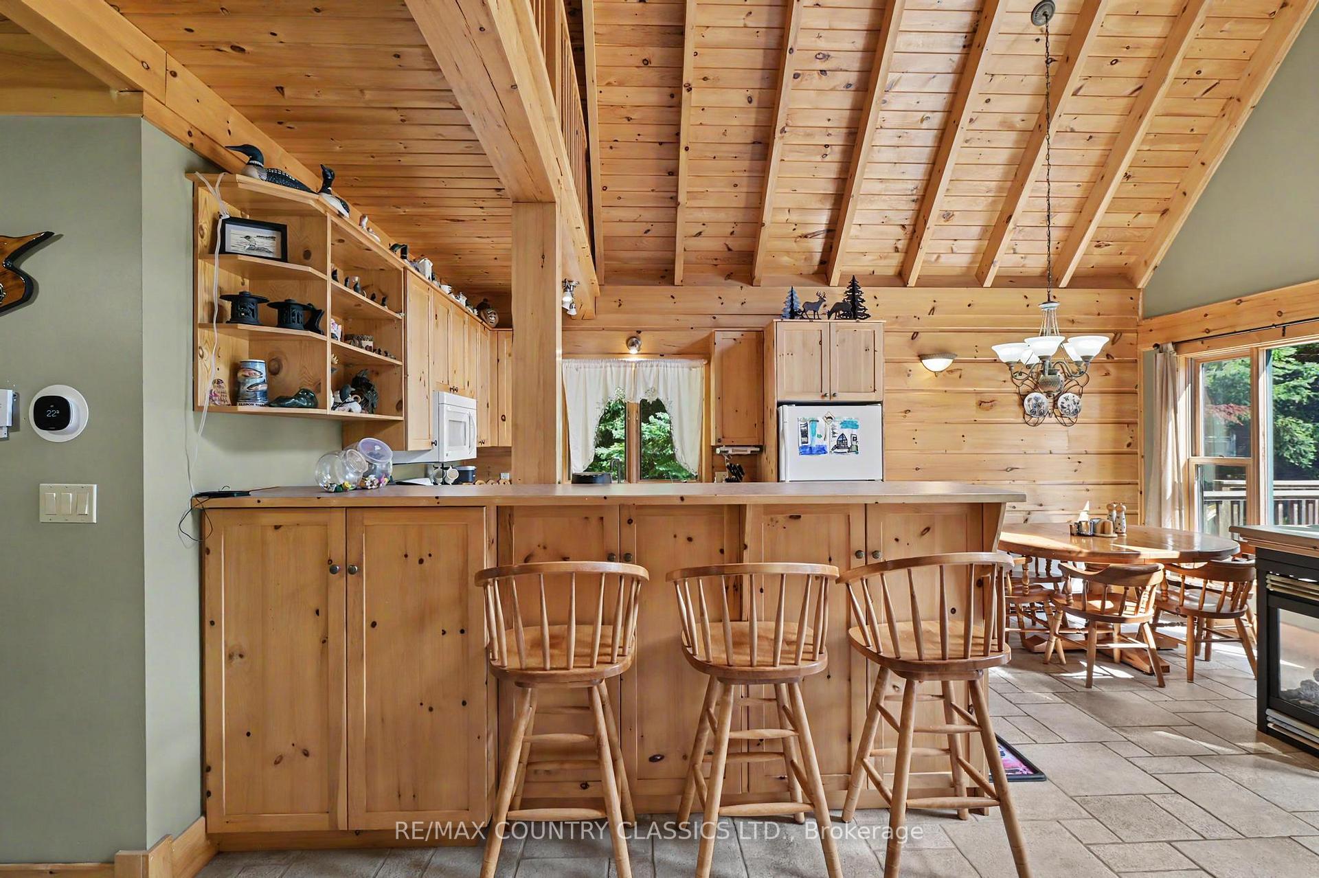 Photo 32 of 203 Evans Drive, North Kawartha — HOMEH