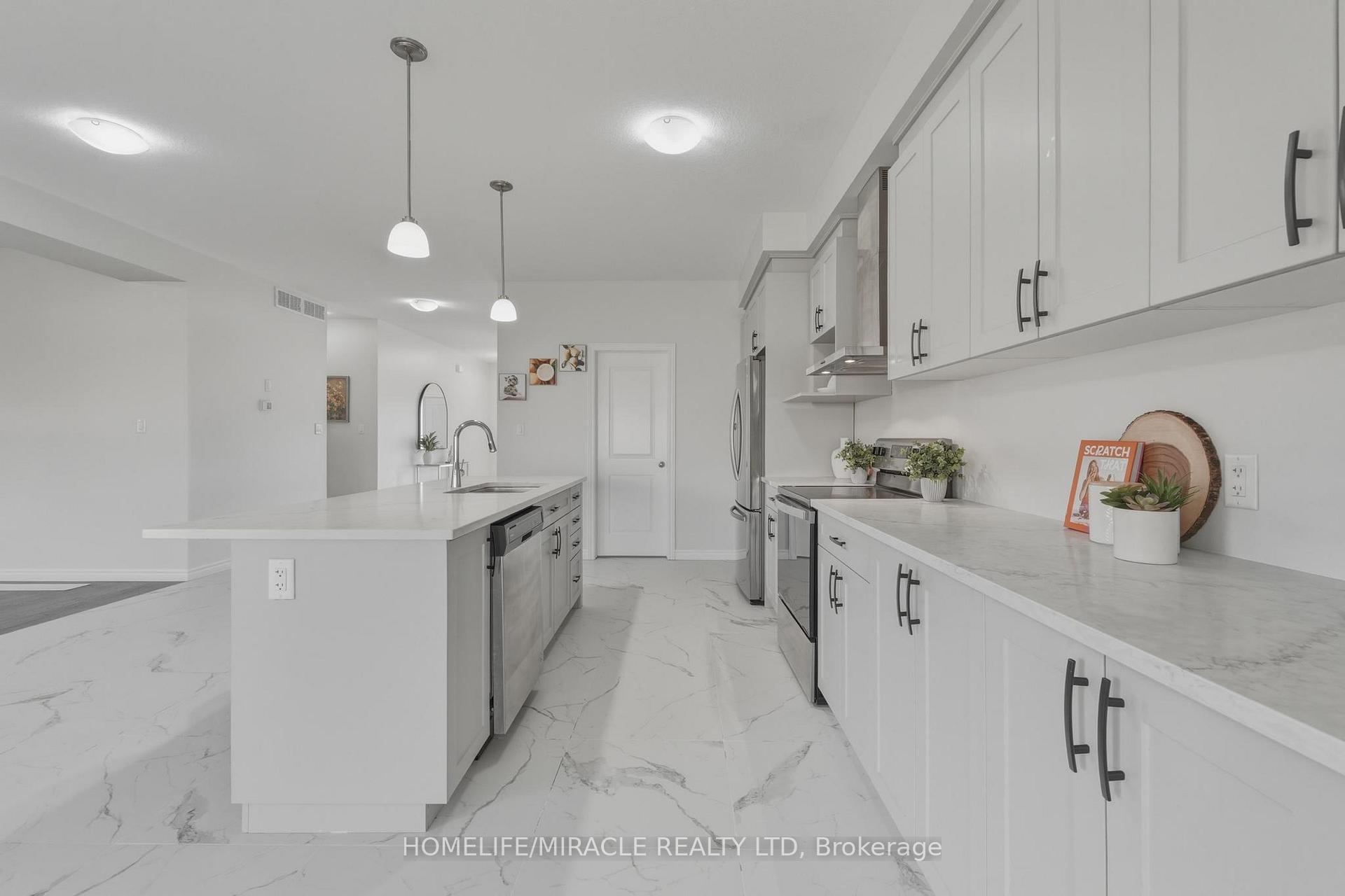 Photo 22 of 4079 Campbell Street, London, South V — HOMEH