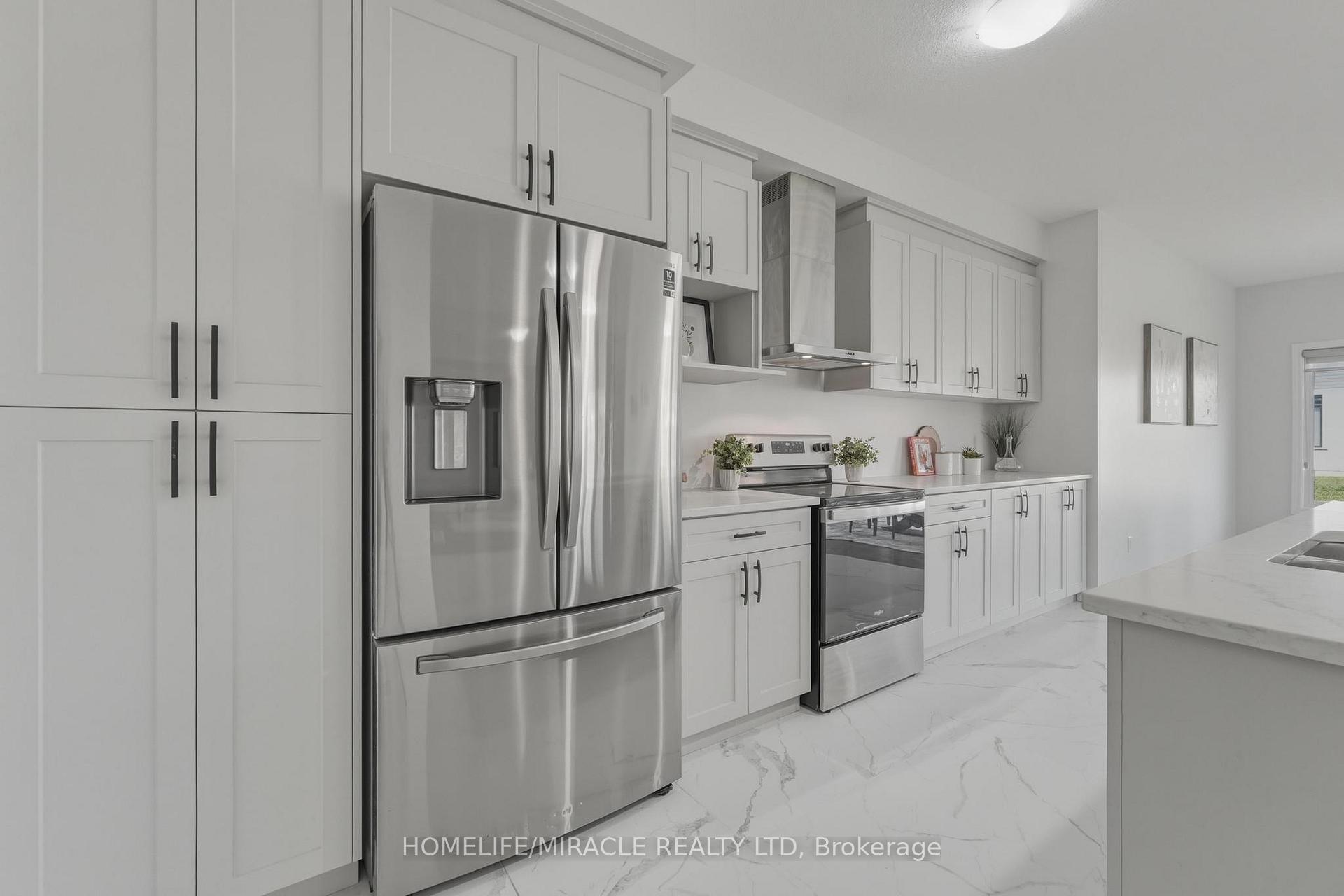 Photo 24 of 4079 Campbell Street, London, South V — HOMEH