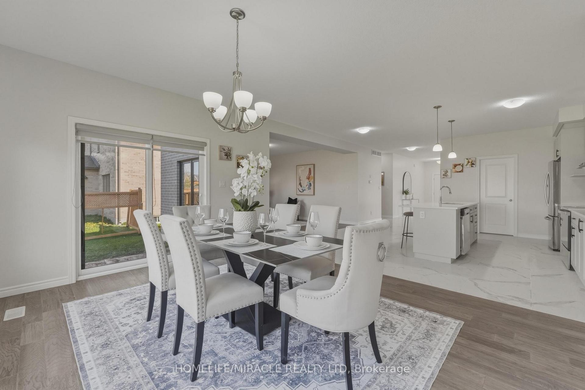Photo 31 of 4079 Campbell Street, London, South V — HOMEH