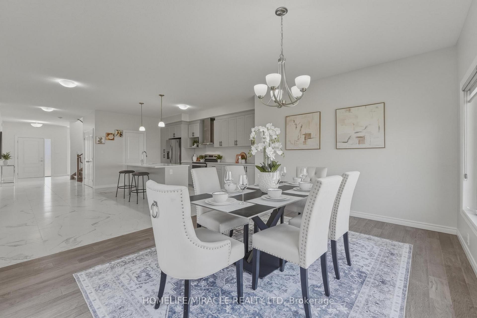 Photo 32 of 4079 Campbell Street, London, South V — HOMEH