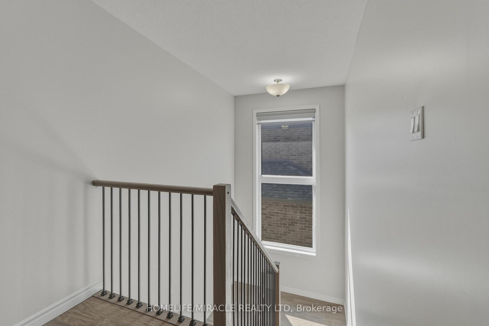 Photo 37 of 4079 Campbell Street, London, South V — HOMEH