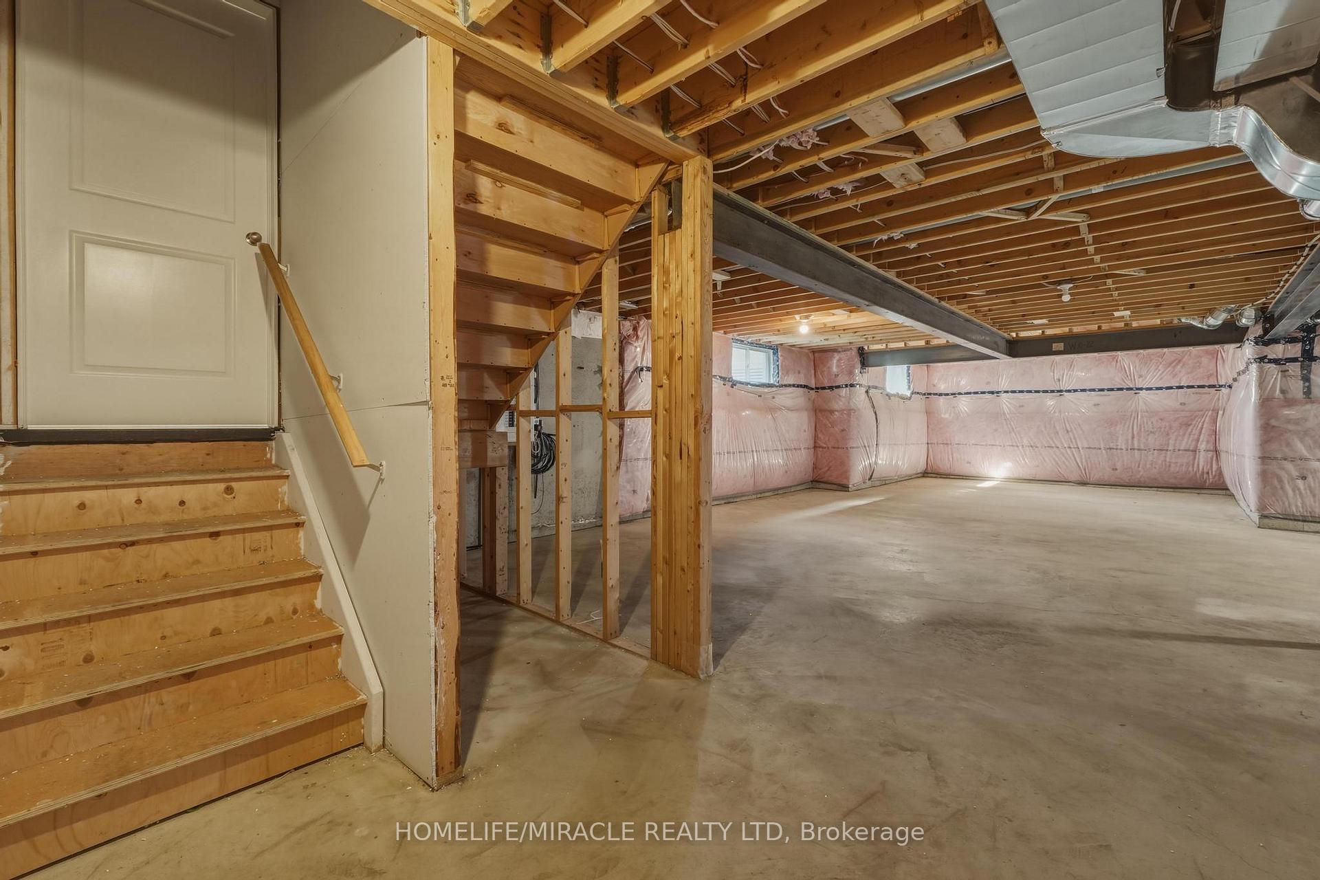 Photo 57 of 4079 Campbell Street, London, South V — HOMEH