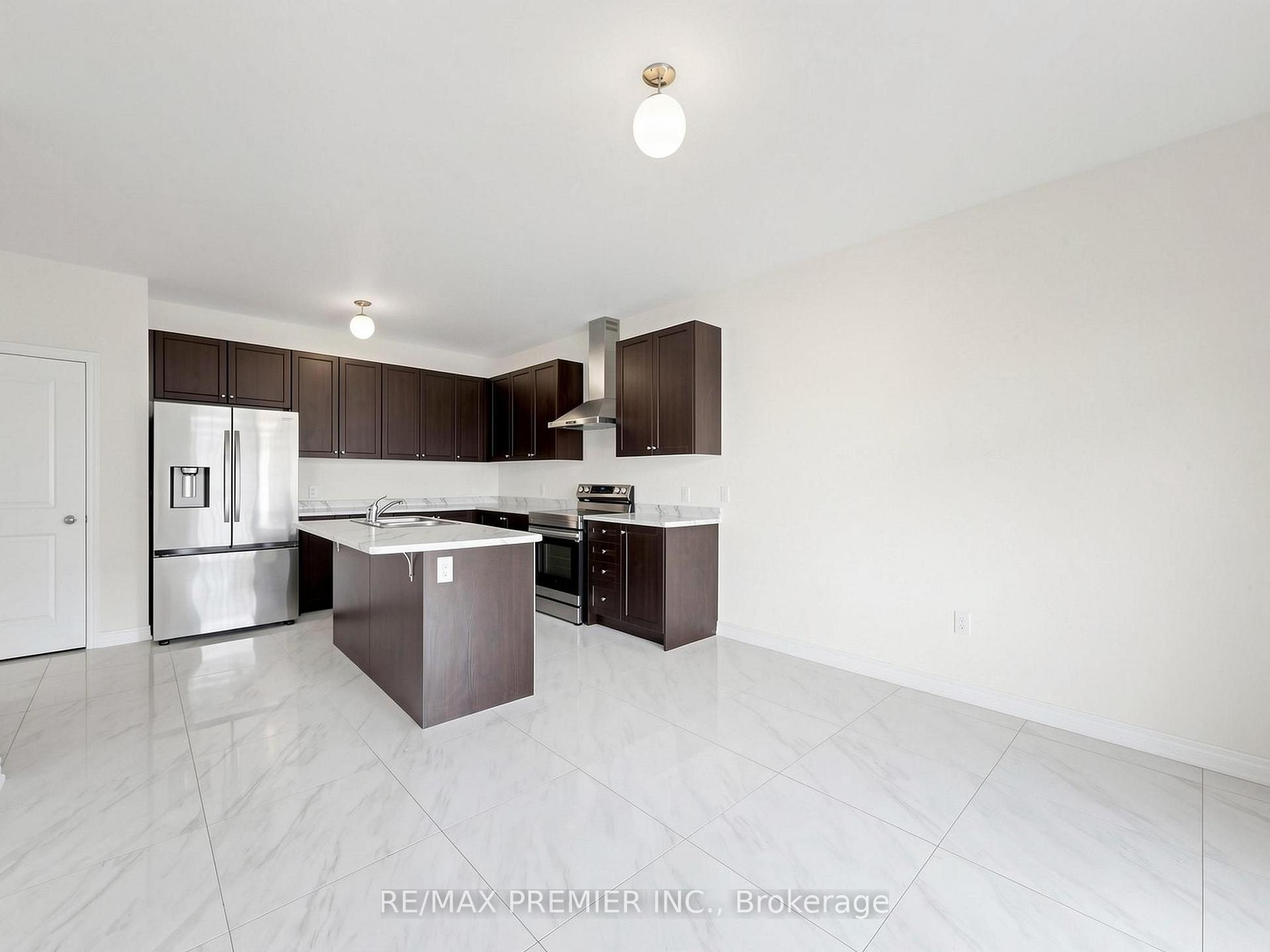 Photo 12 of 380 Leanne Lane, Shelburne — HOMEH