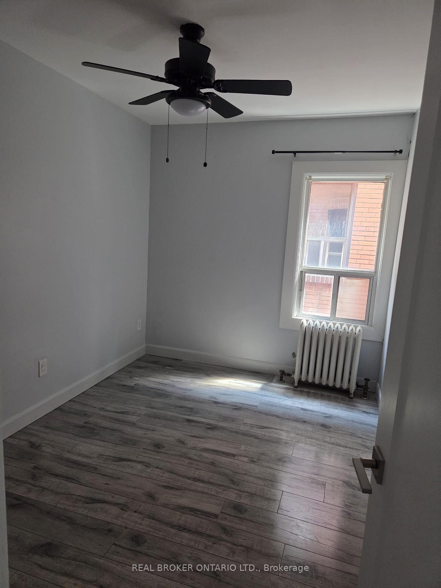 Photo 7 of Unit 3, 479 Aberdeen Avenue, Hamilton, Kirkendall — HOMEH