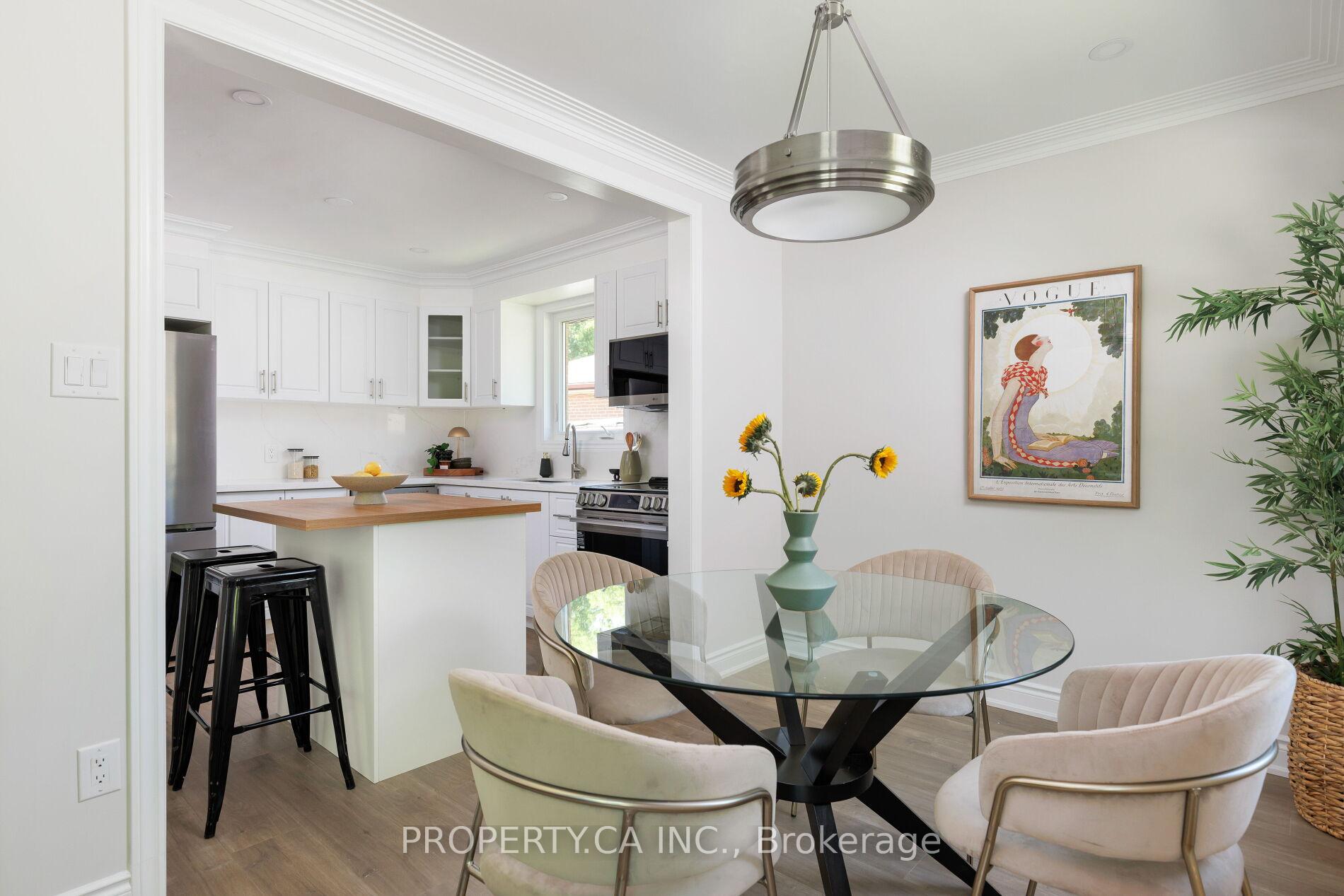 Photo 7 of 18 Alhart Drive, Etobicoke, Thistletown-Beaumonde Heights — HOMEH