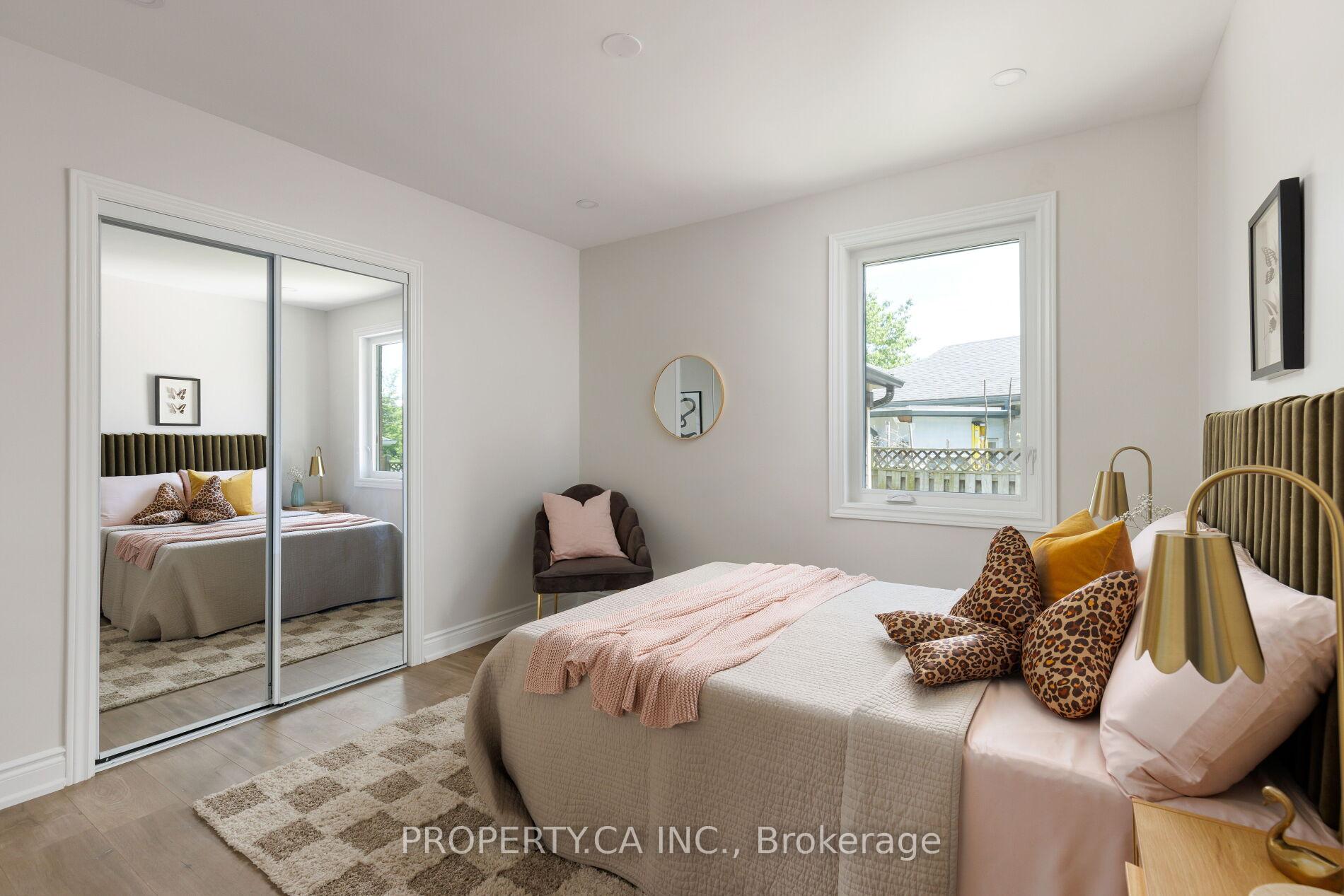Photo 12 of 18 Alhart Drive, Etobicoke, Thistletown-Beaumonde Heights — HOMEH