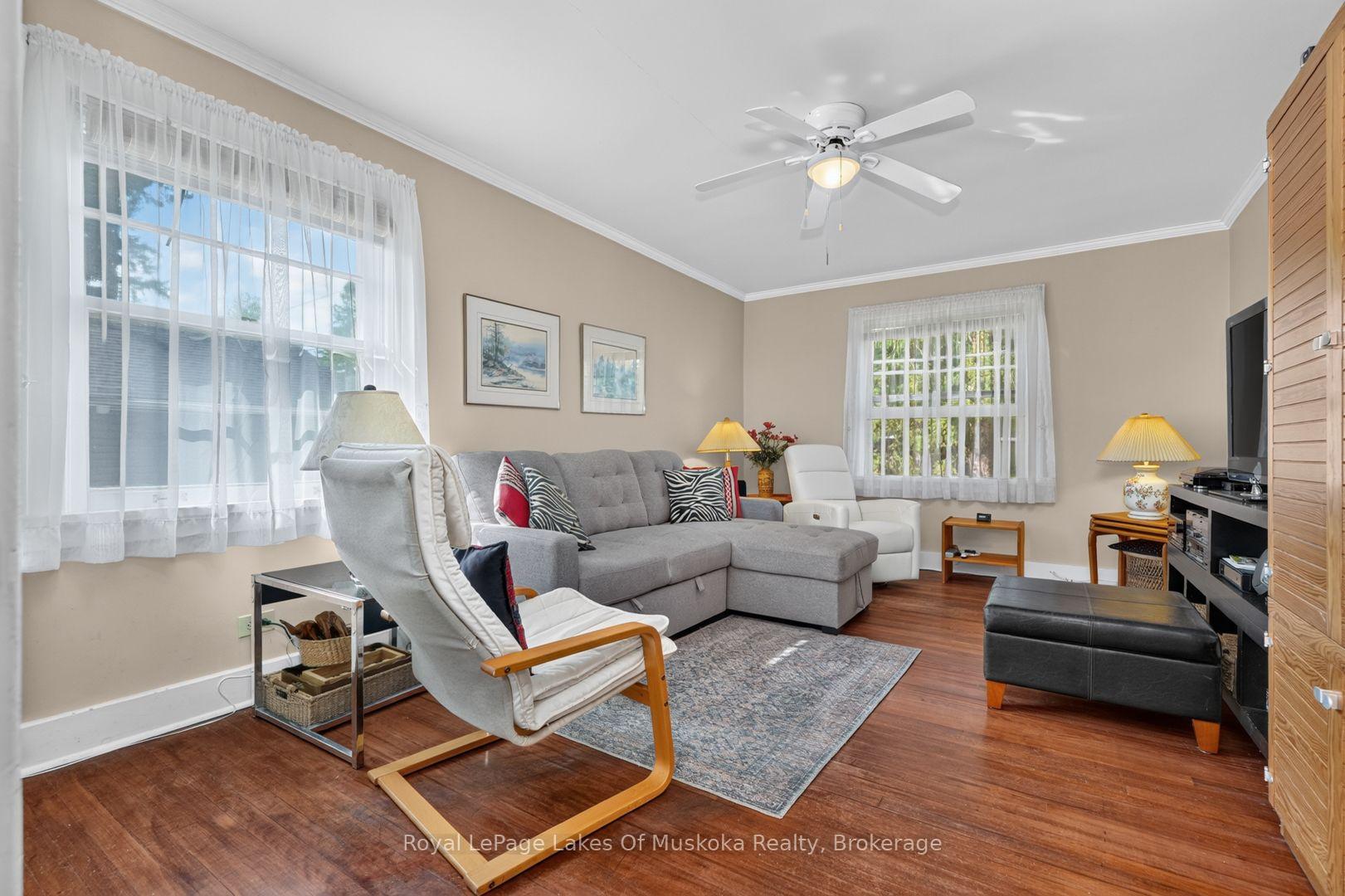 Photo 18 of 2 Mountview Avenue, Huntsville — HOMEH