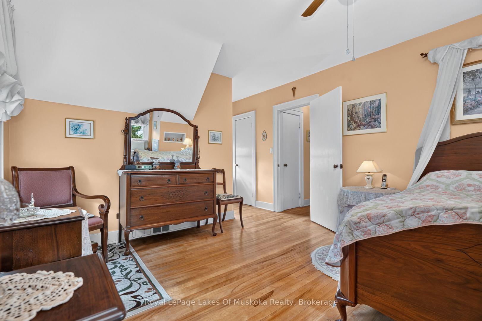 Photo 26 of 2 Mountview Avenue, Huntsville — HOMEH
