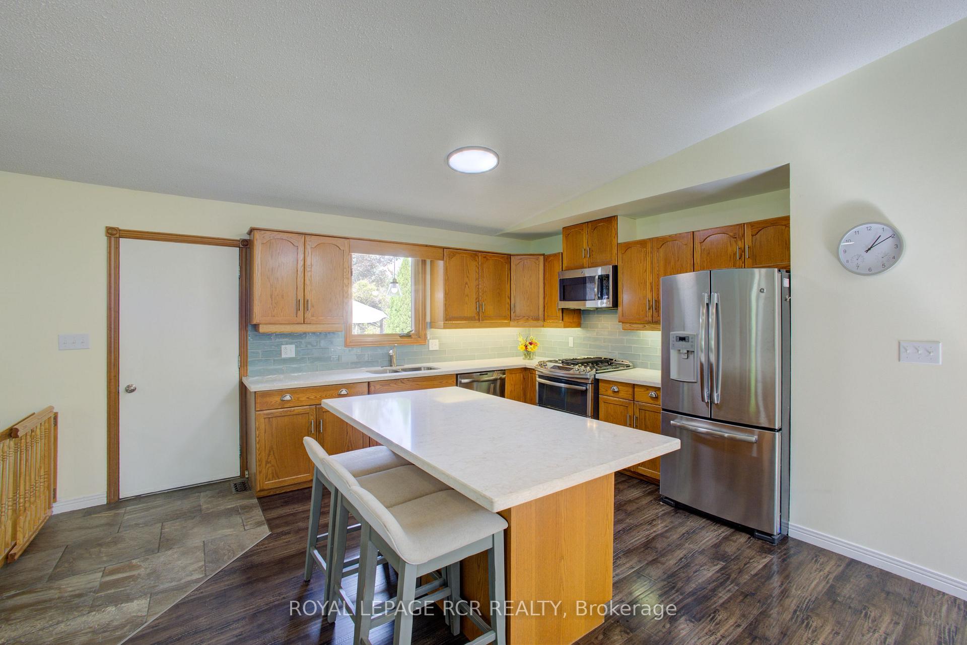 Photo 13 of 181 McFarlin Drive, Southgate — HOMEH