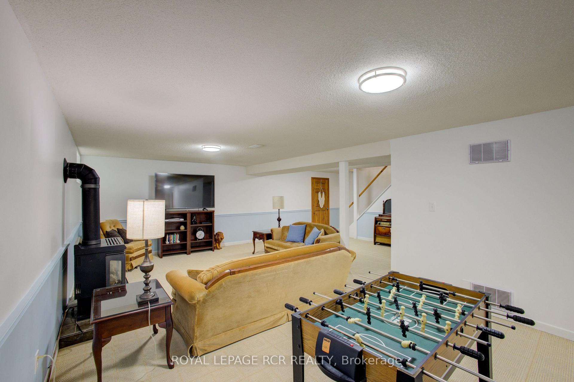 Photo 27 of 181 McFarlin Drive, Southgate — HOMEH