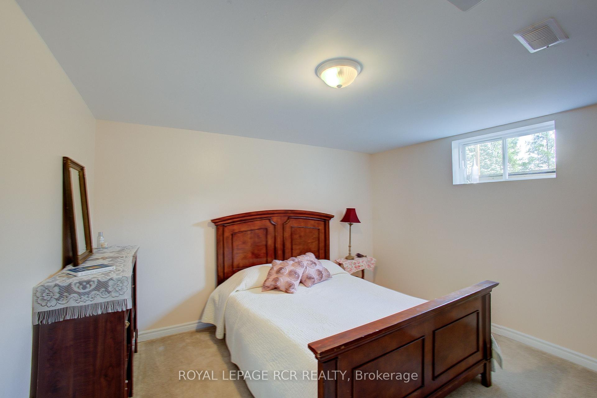 Photo 28 of 181 McFarlin Drive, Southgate — HOMEH