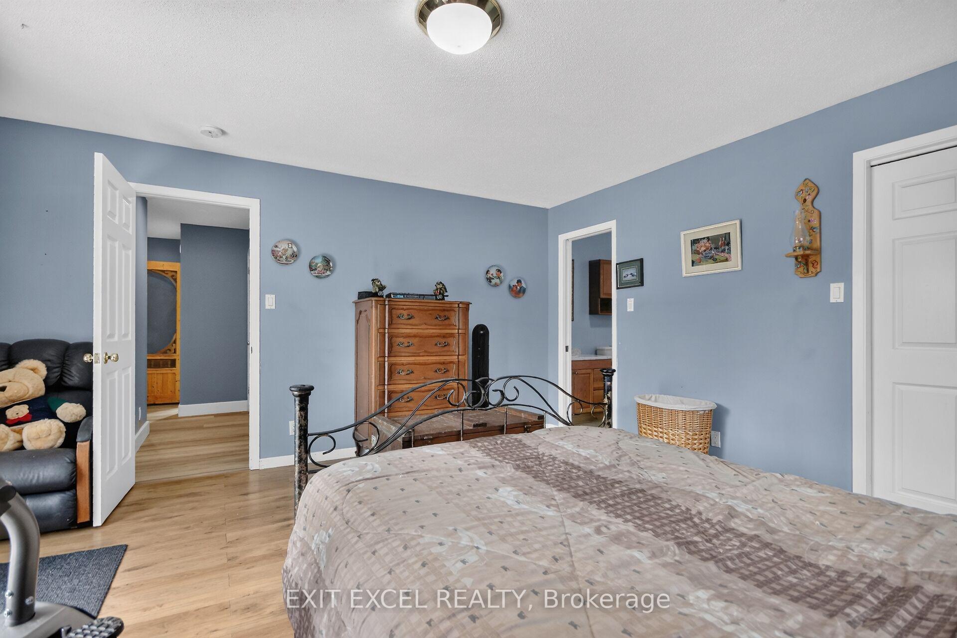 Photo 14 of 44 Colonel Murray Street, Ottawa, Richmond — HOMEH