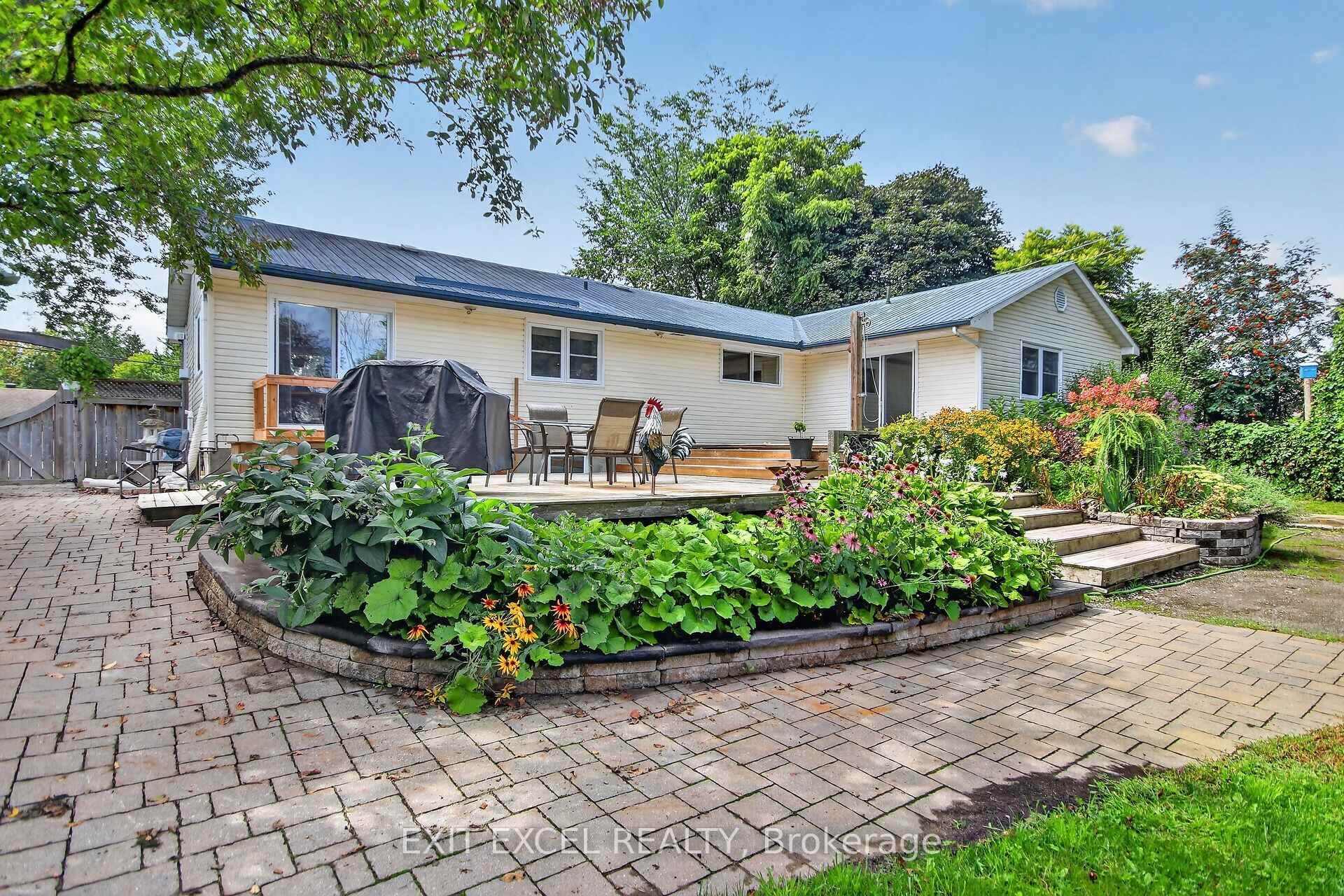 Photo 27 of 44 Colonel Murray Street, Ottawa, Richmond — HOMEH