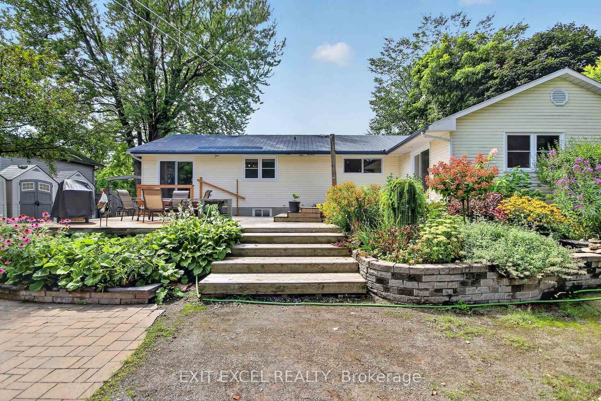 Photo 29 of 44 Colonel Murray Street, Ottawa, Richmond — HOMEH