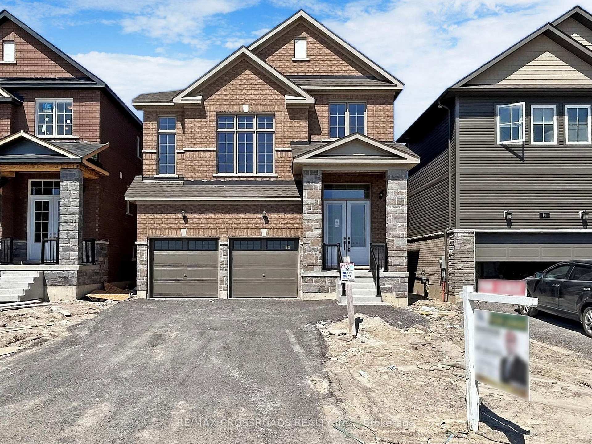 Photo 1 of 93 York Drive, Peterborough, Monaghan Ward 2 — HOMEH