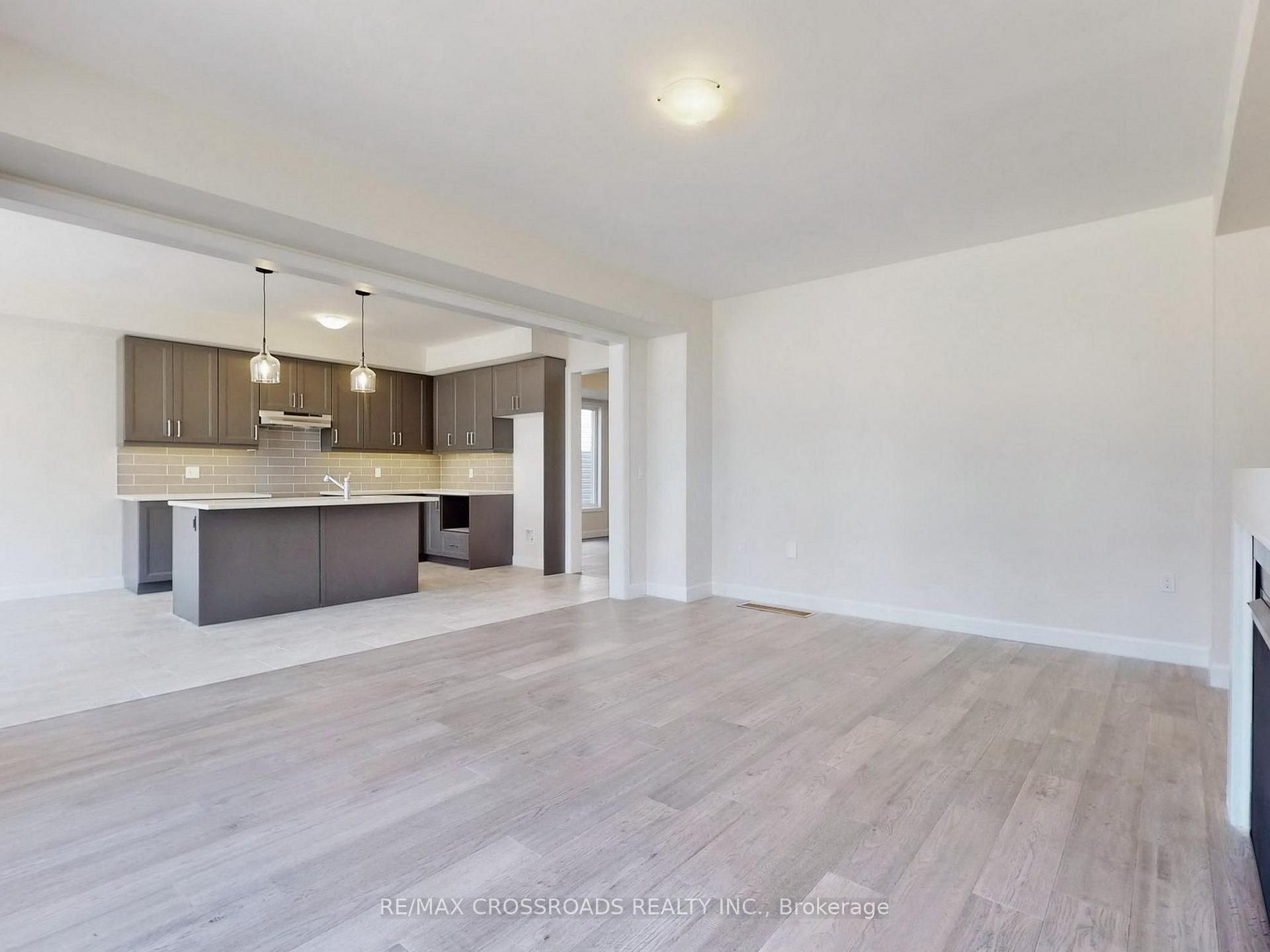 Photo 14 of 93 York Drive, Peterborough, Monaghan Ward 2 — HOMEH