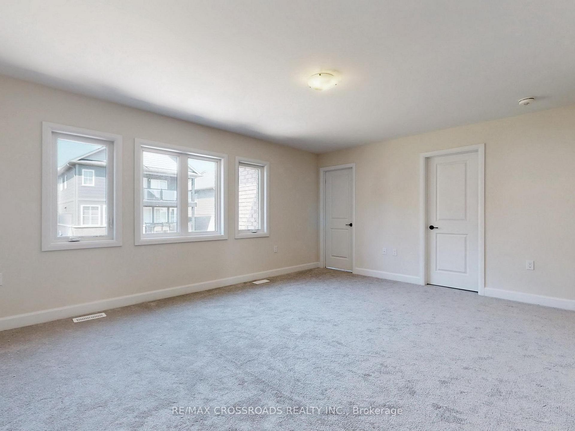 Photo 29 of 93 York Drive, Peterborough, Monaghan Ward 2 — HOMEH