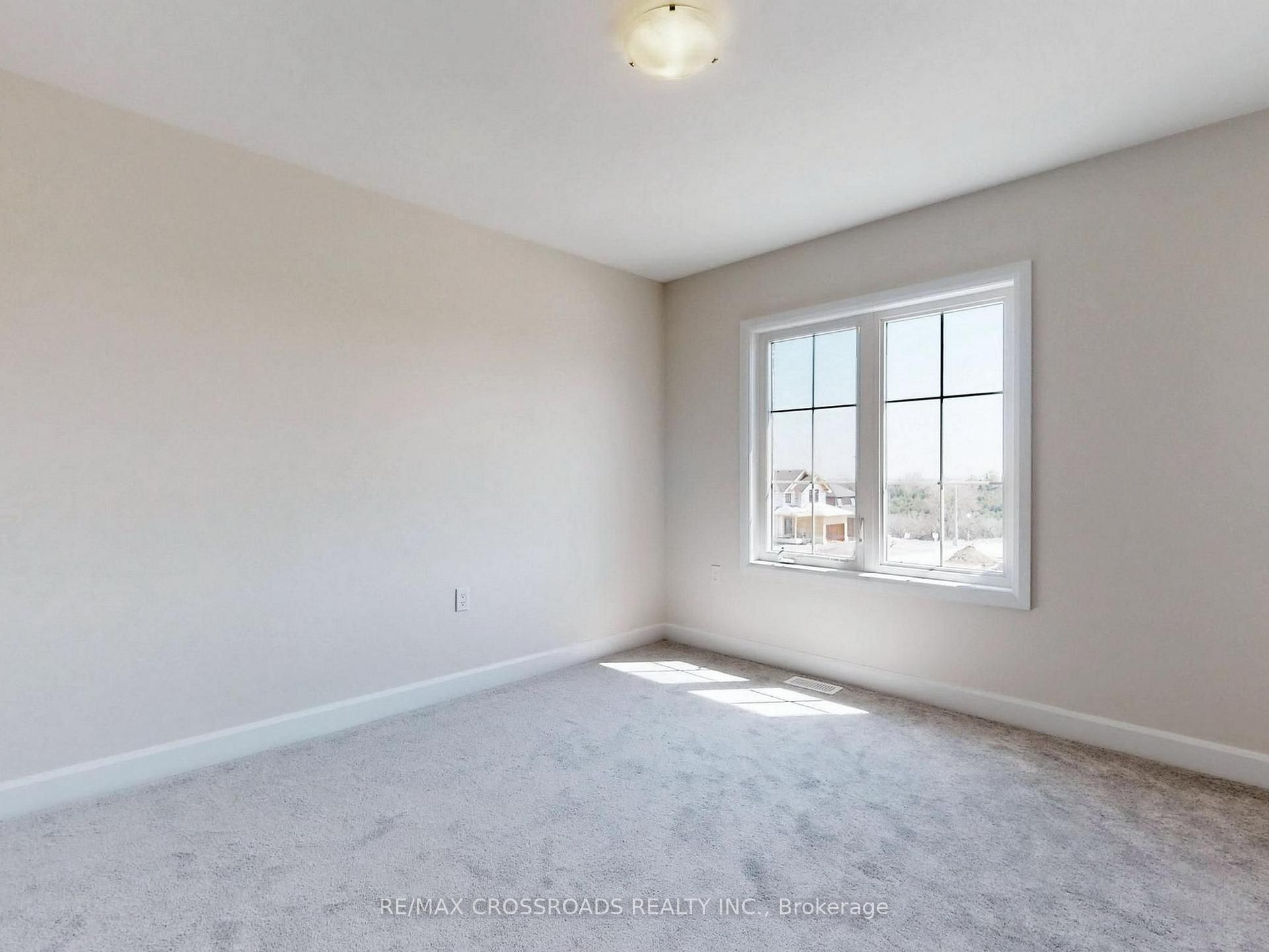 Photo 35 of 93 York Drive, Peterborough, Monaghan Ward 2 — HOMEH