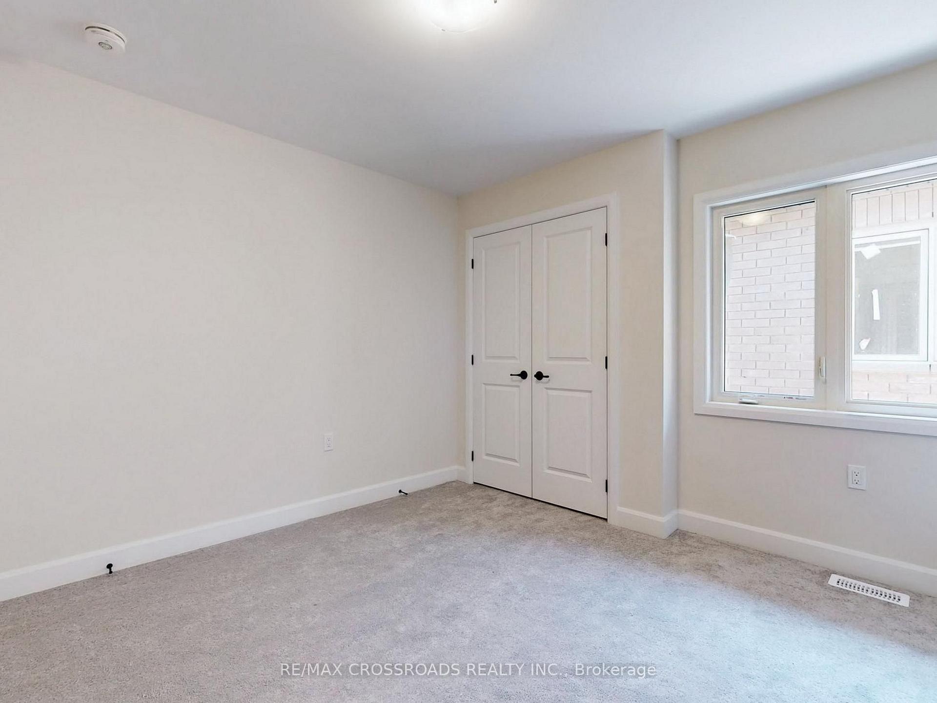 Photo 37 of 93 York Drive, Peterborough, Monaghan Ward 2 — HOMEH