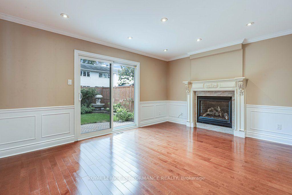 Photo 12 of 57 Paula Crescent, Ottawa, Sheahan Estates/Trend Village — HOMEH