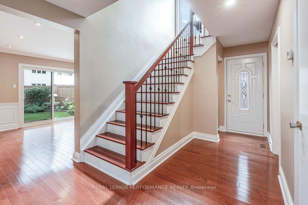 Photo 17 of 57 Paula Crescent, Ottawa, Sheahan Estates/Trend Village — HOMEH