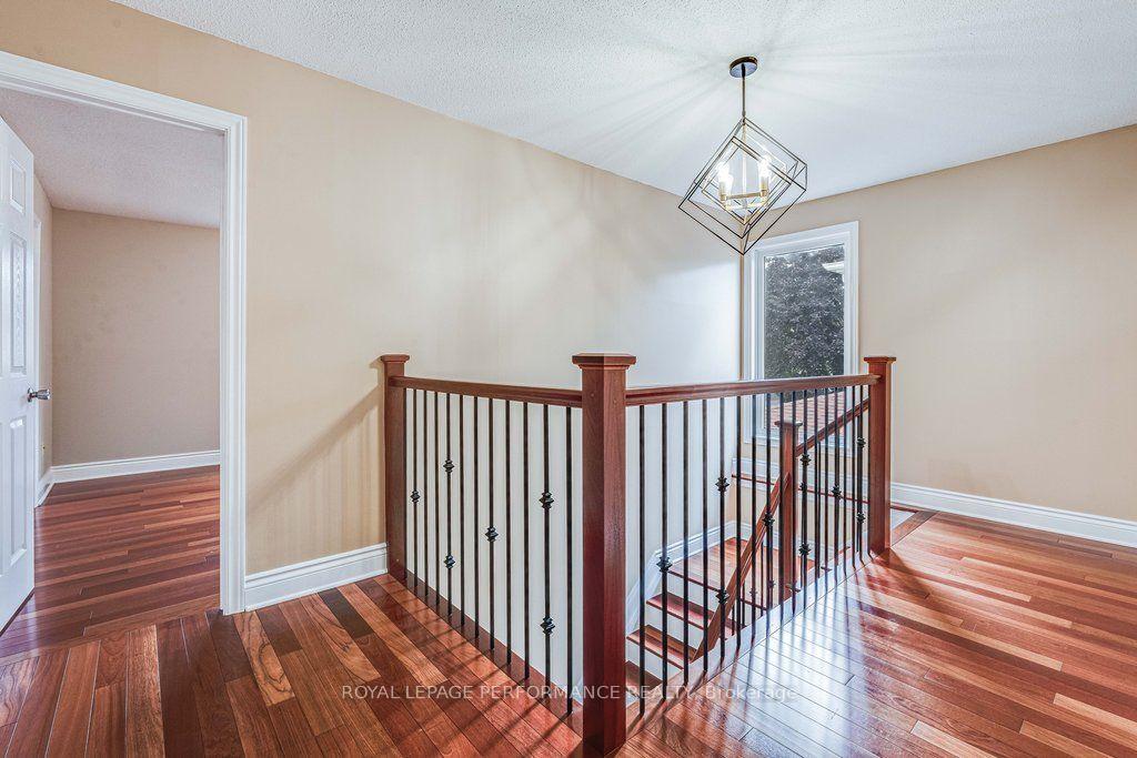 Photo 18 of 57 Paula Crescent, Ottawa, Sheahan Estates/Trend Village — HOMEH