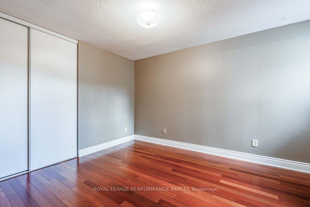Photo 24 of 57 Paula Crescent, Ottawa, Sheahan Estates/Trend Village — HOMEH