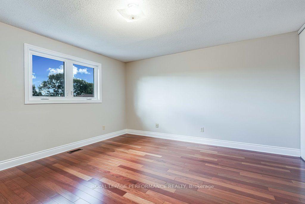 Photo 28 of 57 Paula Crescent, Ottawa, Sheahan Estates/Trend Village — HOMEH