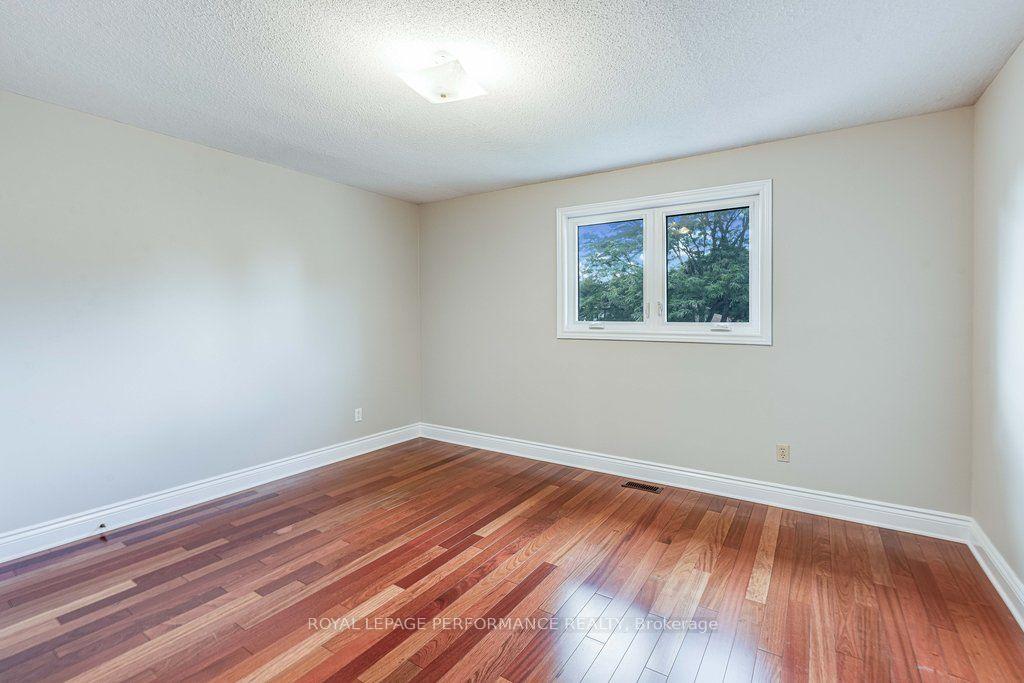 Photo 31 of 57 Paula Crescent, Ottawa, Sheahan Estates/Trend Village — HOMEH