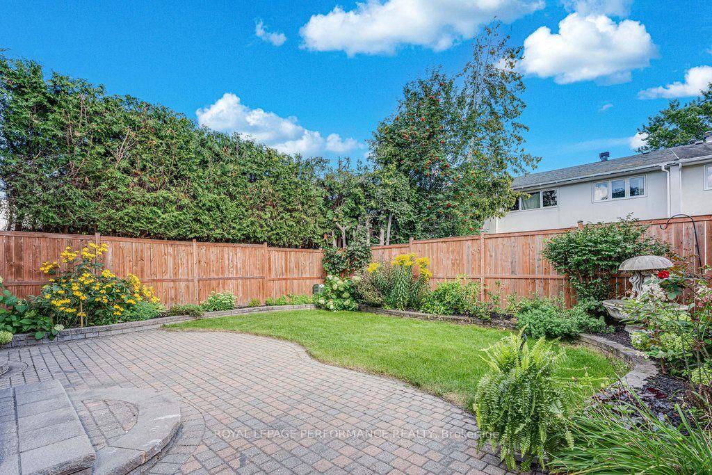 Photo 36 of 57 Paula Crescent, Ottawa, Sheahan Estates/Trend Village — HOMEH